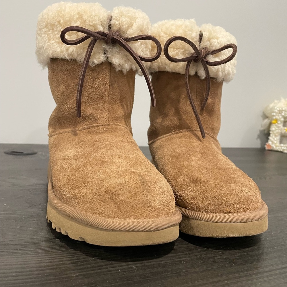 UGG Tan Kids Boots with Cream Fur